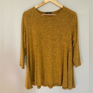 cha cha vente Mustard Yellow Long Sleeve Top Size Small